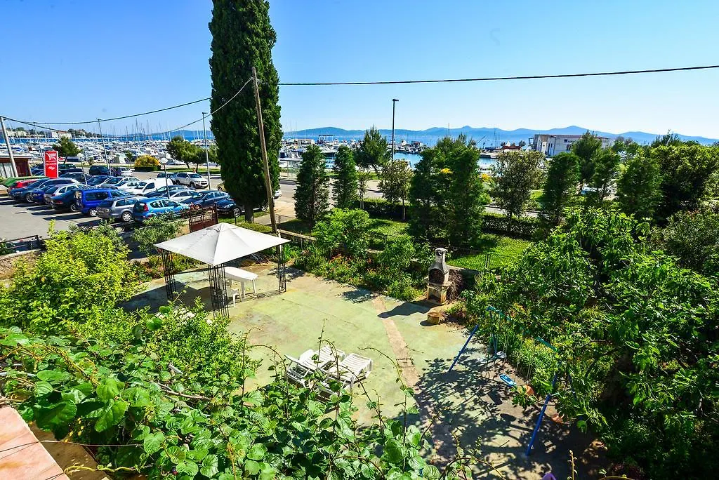 Villa Benelux Ζαντάρ Διαμέρισμα