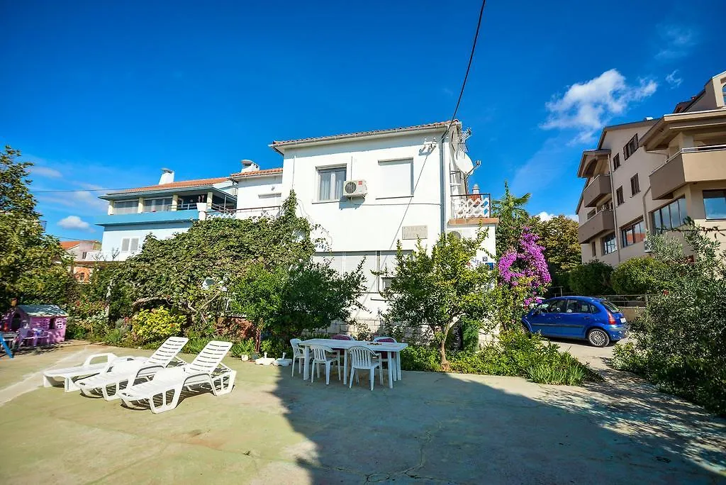 Villa Benelux Ζαντάρ 0*,  Κροατία